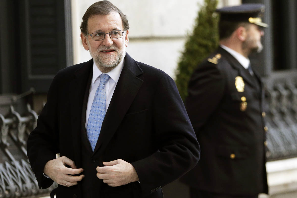 Mariano Rajoy, a su llegada al Congreso (Foto: EFE)