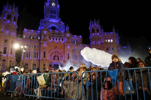 La plaza de Cibeles frente al Ayuntamiento de Madrid (Foto: EFE)
