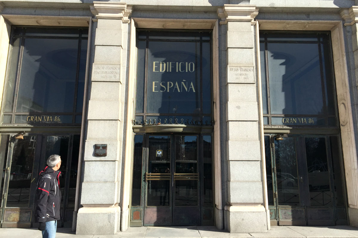 Edificio España (Foto: A.J. CHINCHETRU).