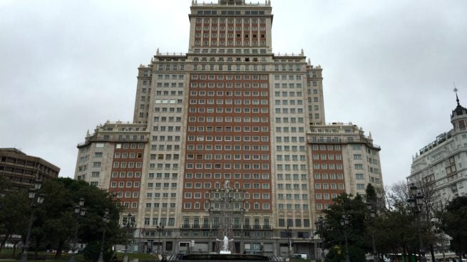 Edificio España (Foto: A.J. CHINCHETRU).