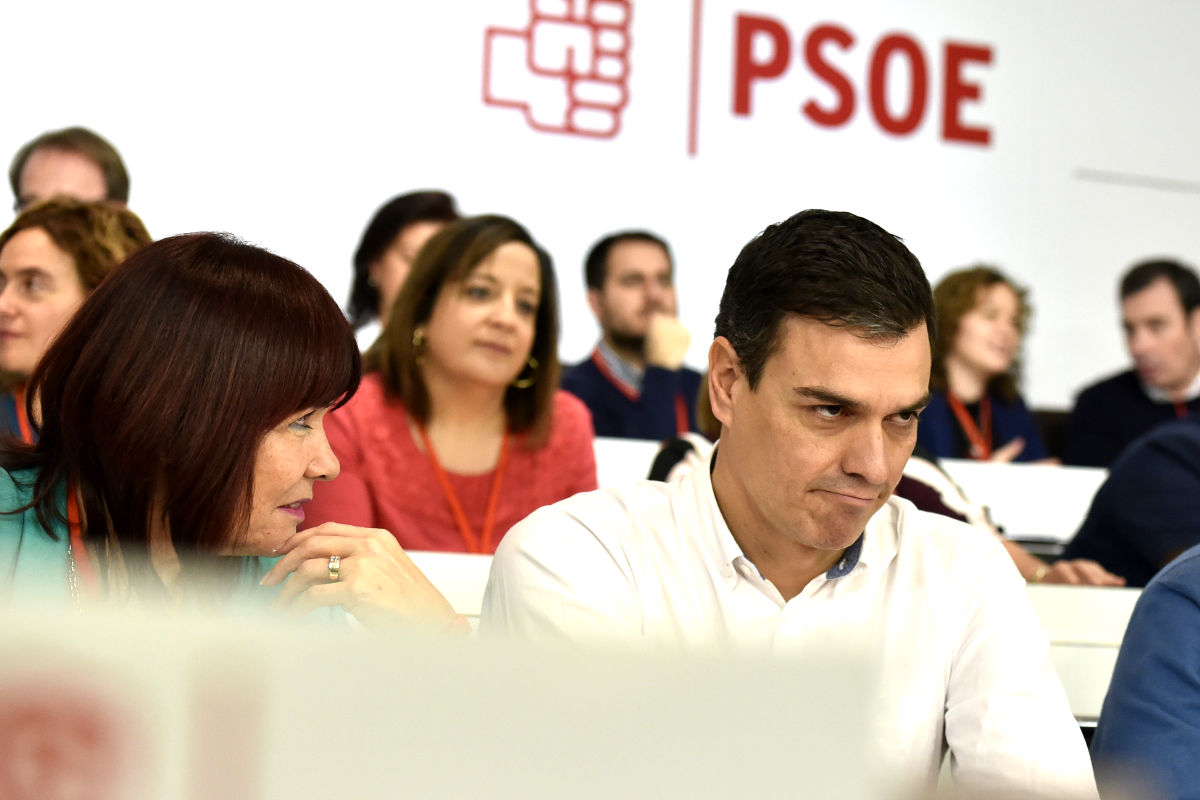 Pedro Sánchez en el Comité Federal (Foto: AFP).