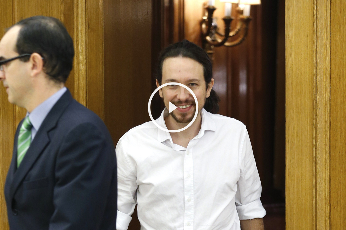 Pablo Iglesias a su llegada a Zarzuela. (Foto: EFE)