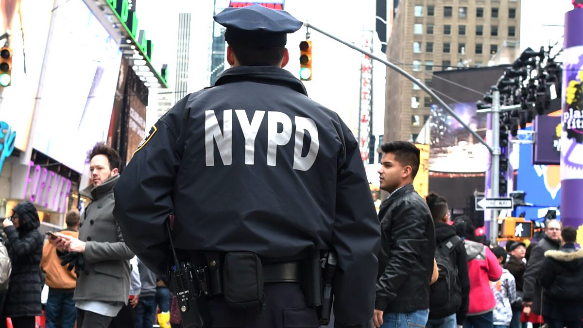 Un policía en la ciudad e Nueva York Foto: Efe).