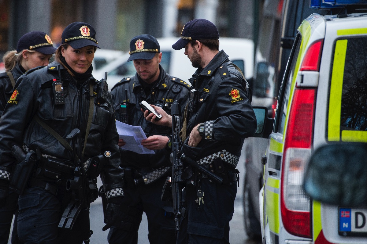 Los policías noruegos dejarán de poder llevar armas de fuego. (Foto: AFP)