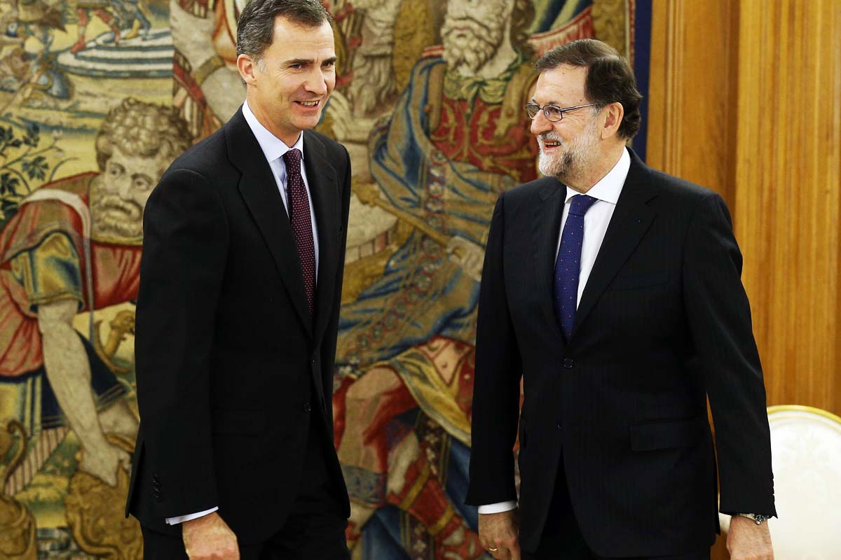 Mariano Rajoy, con Felipe VI, en Zarzuela.