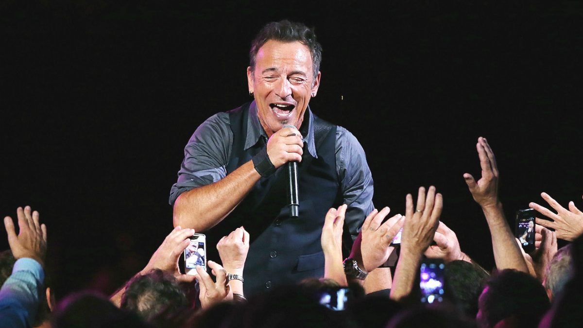 Bruce Springsteen, en una actuación en directo. (Getty)