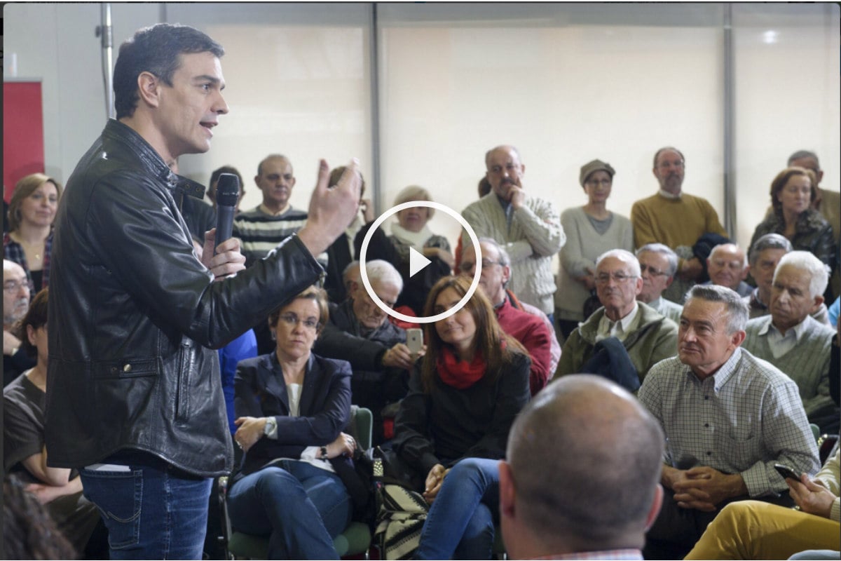 Pedro Sánchez con los militantes del PSOE. Fuente: Twitter @sanchezcastejon