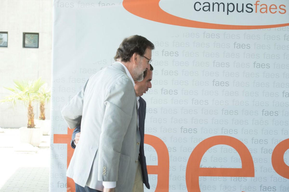 Mariano Rajoy y José María Aznar (Foto: FAES).