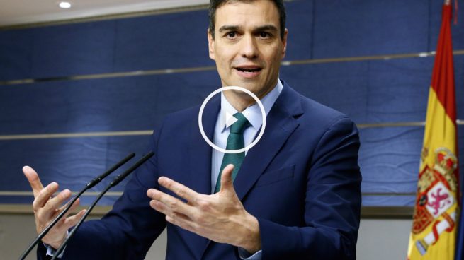 Pedro Sánchez, en su rueda de prensa tras la reunión con Rajoy. (Foto: EFE)