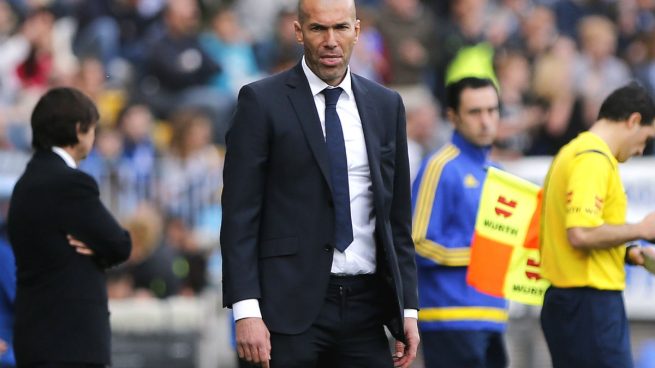 Zinedine-Zidane-Málaga-Real-Madrid