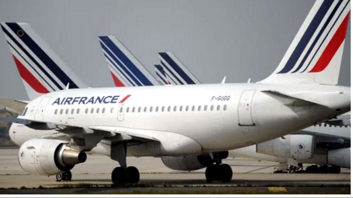 Imagen de un avión de la compañía francesa Air France. (Getty)