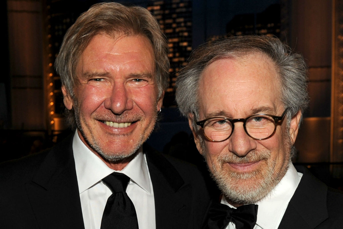 El actor americano Harrison Ford junto al director Steven Spielberg, en una ceremonia de entrega de premios celebrada en Estados Unidos. (Getty)