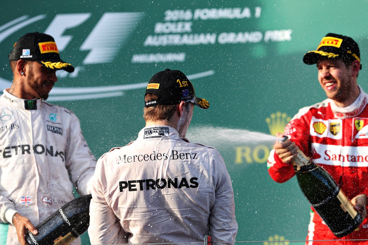 Rosberg, Hamilton y Vettel en el podio de Australia (Getty)