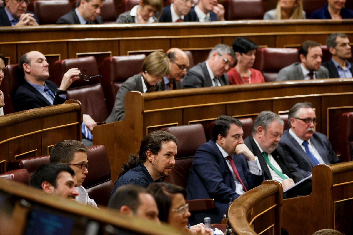 El líder de Podemos, Pablo Iglesias, durante el debate de investidura. ( Efe)