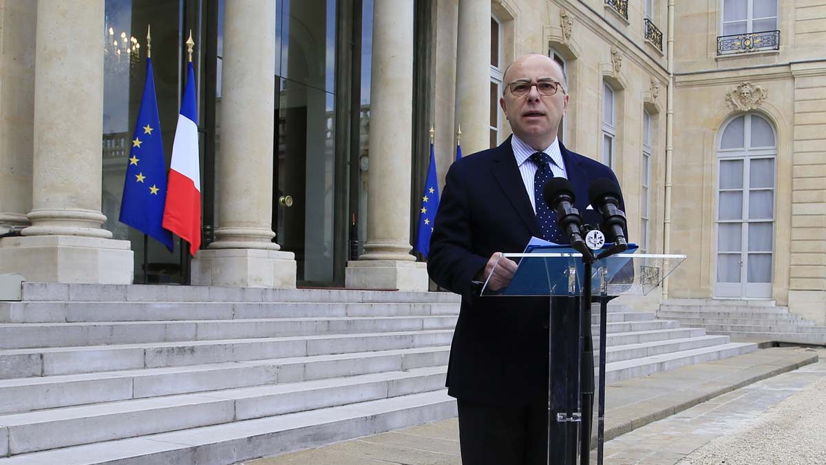 Bernard Cazeneuve, ministro francés de Interior (Foto: Reuters)