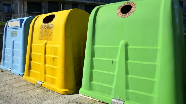 Contenedores de reciclaje (Foto: GETTY/ISTOCK).