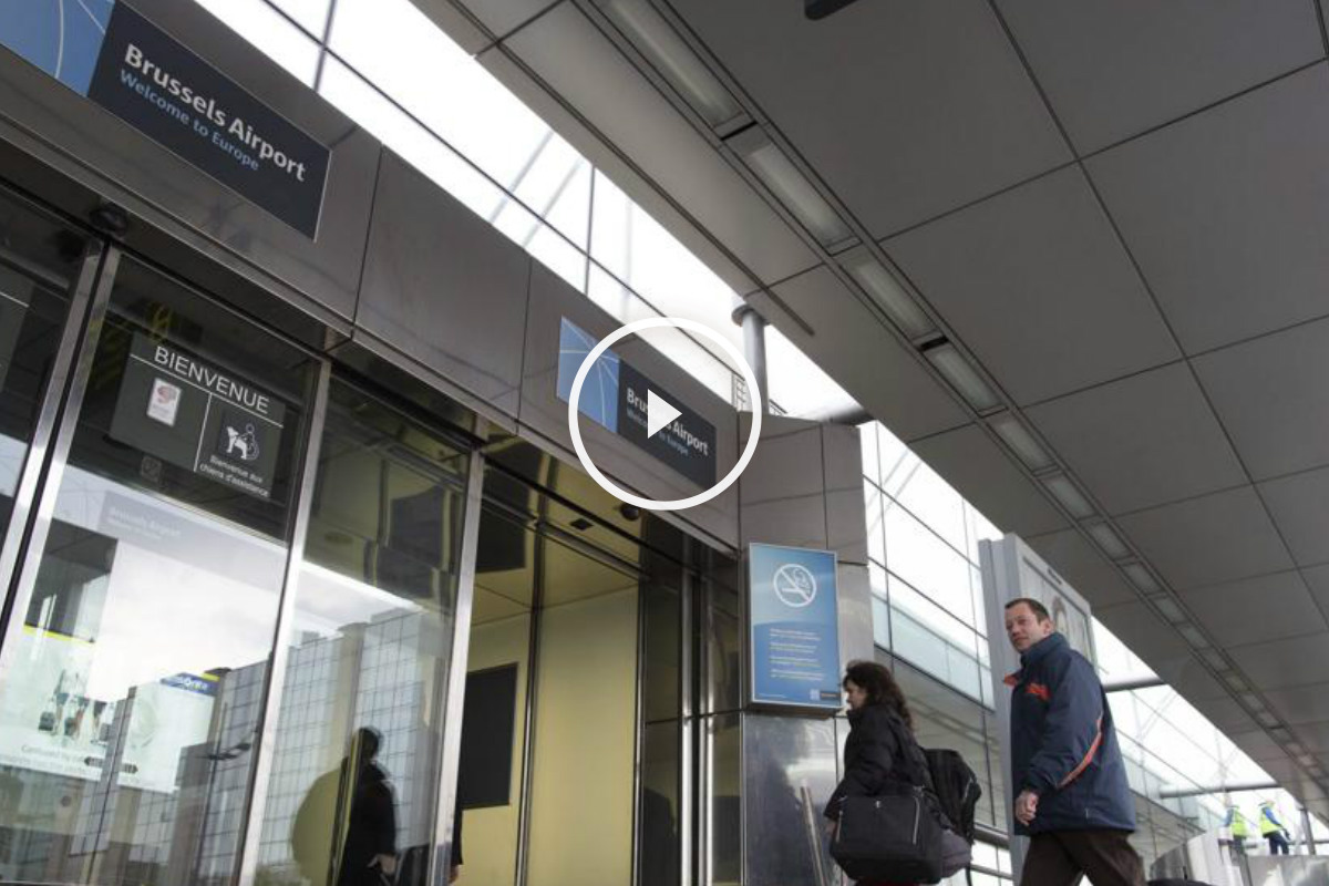 Imagen de archivo del aeropuerto de Zaventem en Bruselas, que hoy ha sufrido dos atentados. (Foto: EFE)