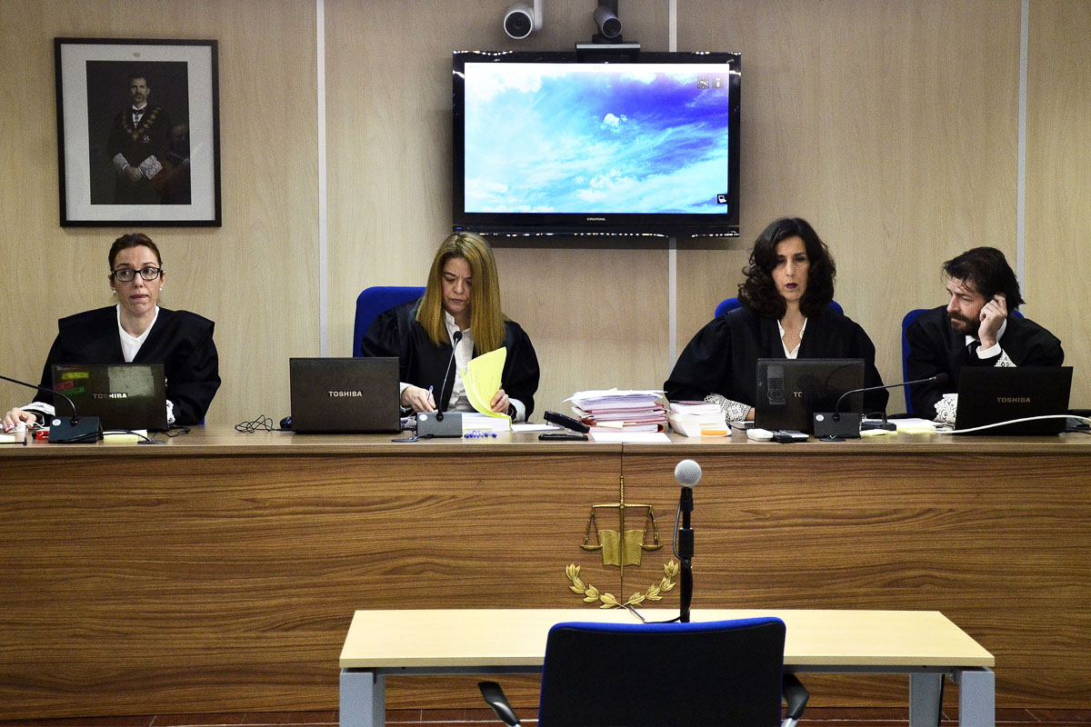 Las juezas del caso Urdangarin Rocío Martín, Samantha Romero y Eleonor Moyà (Foto: Efe).