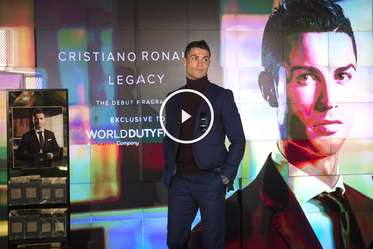 Cristiano Ronaldo durante la presentación de su nueva colonia. (EFE)