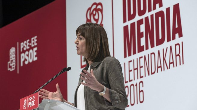 La ‘pedrista’ Mendia avisa a la gestora: o «se abstienen sólo 11 diputados» o se fracturará el PSOE