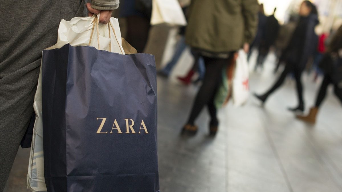 Compras en Zara. (Foto: Getty)