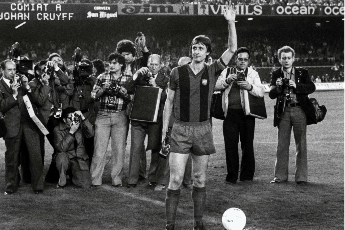 Johan Cruyff, en su partido de despedida contra el Ajax. (EFE)