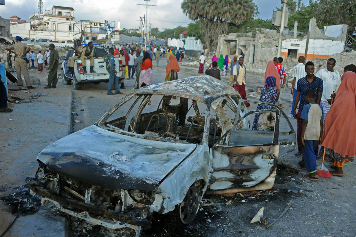Imagen de archivo de un ataque con coche bomba en Mogadiscio, capital de Somalia. (Foto: AFP)
