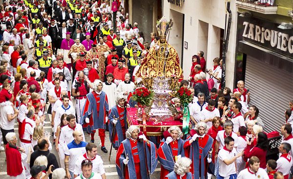 Podemos quiere que la procesión de San Fermín se llame «Desfile del Día Grande de las fiestas»