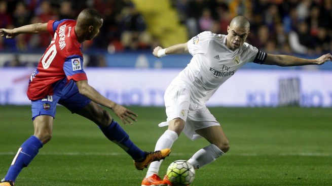 pepe-real-madrid-levante