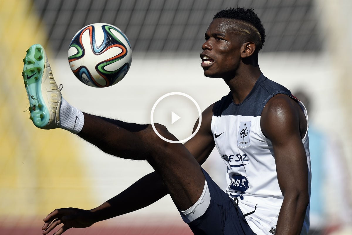 Pogba, en un entrenamiento con Francia. (AFP)