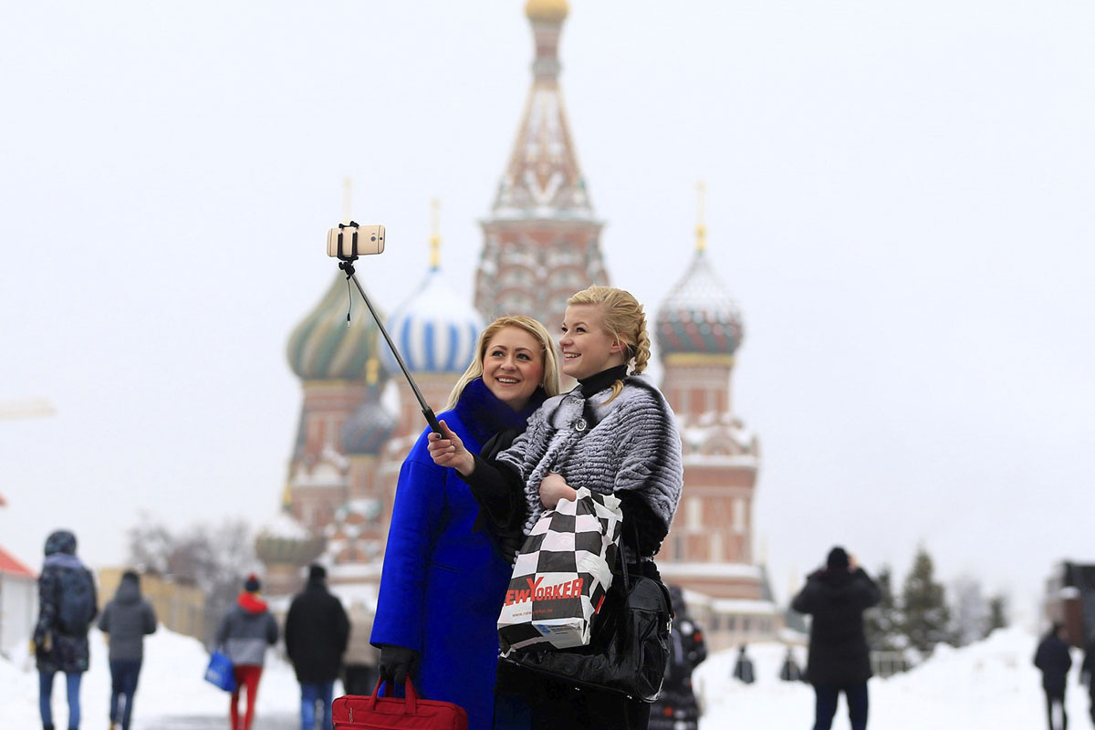 Selfi en la Plaza Roja de Moscú. (Foto: Getty)