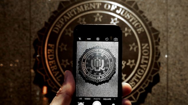 El FBI se niega a compartir el mecanismo de desbloqueo del iPhone