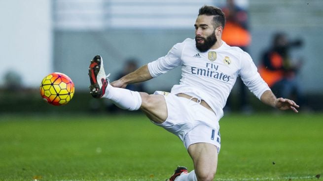 Dani Carvajal durante un partido con el Real Madrid