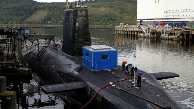 Francia construirá submarinos para Australia por 35.000 millones de euros