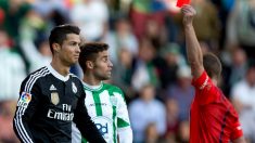 Hernández Hernández ya expulsó a Cristiano. (Getty)