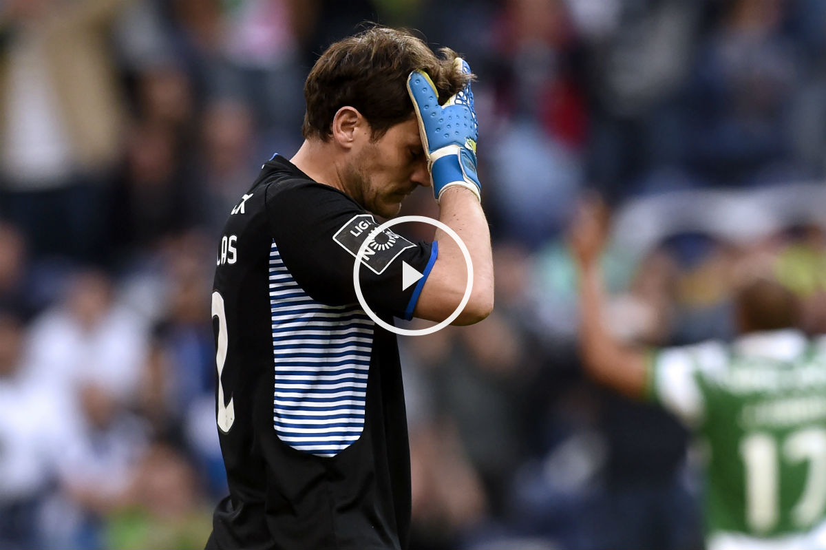 Nuevo error de Casillas con el Oporto. (AFP)