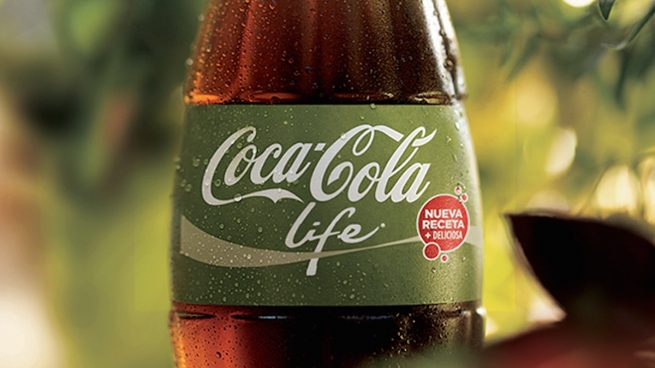 Botella de Coca-Cola Life.