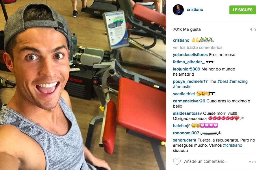 Selfie de Cristiano Ronaldo en su bicicleta estática. (Instagram)