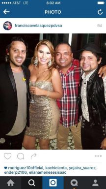 Velásquez y su pareja con los cantantes Servando y Florentino (Foto: Francisco  Velásquez en Instagram).