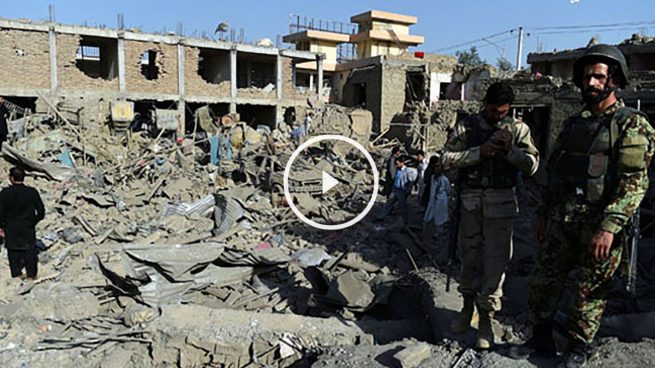 Un coche bomba provoca una matanza en Kabul junto a los ministerios de Defensa y Finanzas