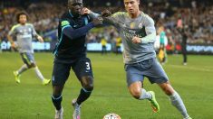 Cristiano Ronaldo disputa un balón con Sagna. (Getty)