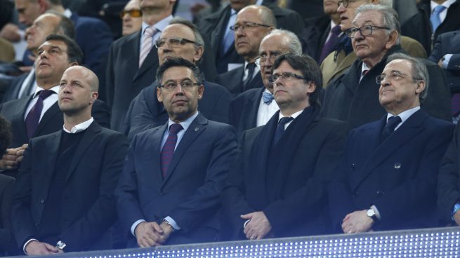 josep-maria-bartomeu-palco-camp-nou