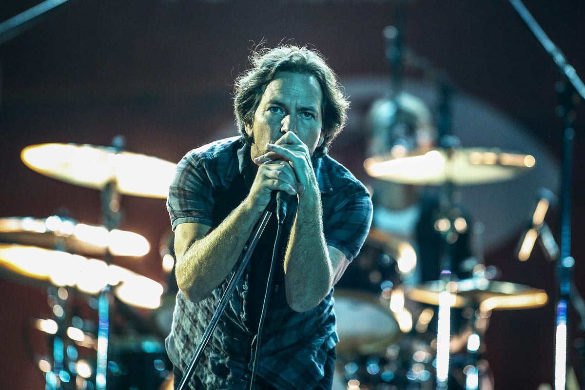 El vocalista de Pearl Jam, Eddie Vedder, durante un concierto. (Foto: AFP)