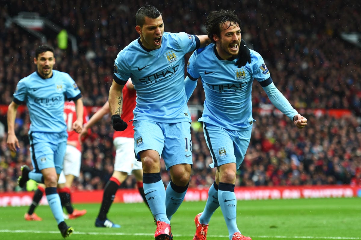 Silva y Agüero celebran un gol del canario con Jesús Navas detrás. (Getty)