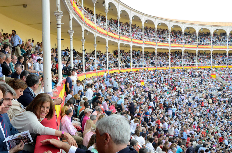 La alcaldesa Botella en Las Ventas en 2015. (Foto: Madrid)