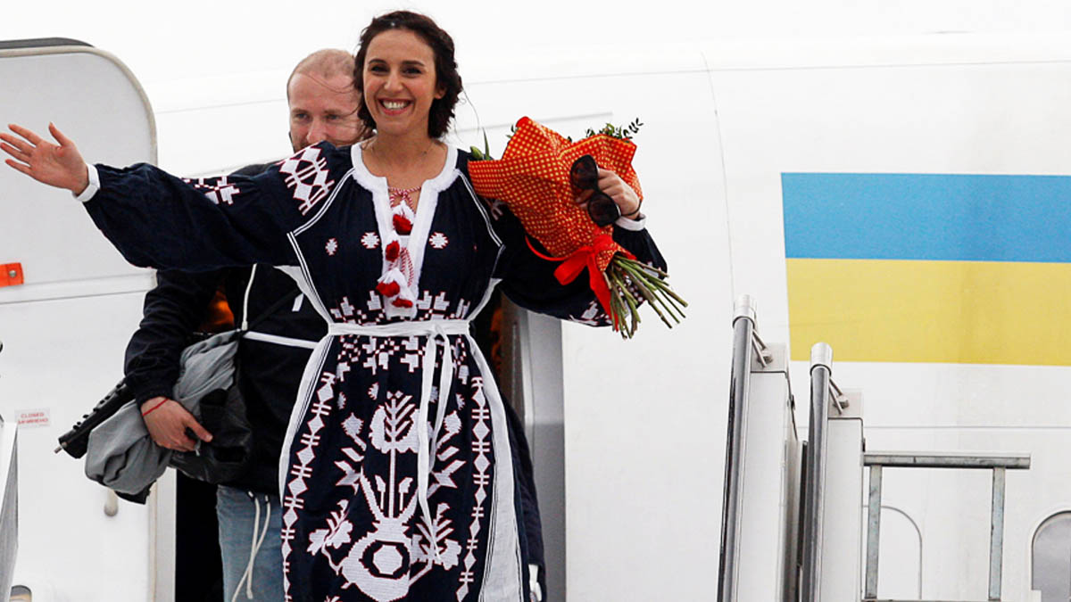 La ganadora de Eurovision Jamala a su llegada a Ucrania (Foto: Reuters)
