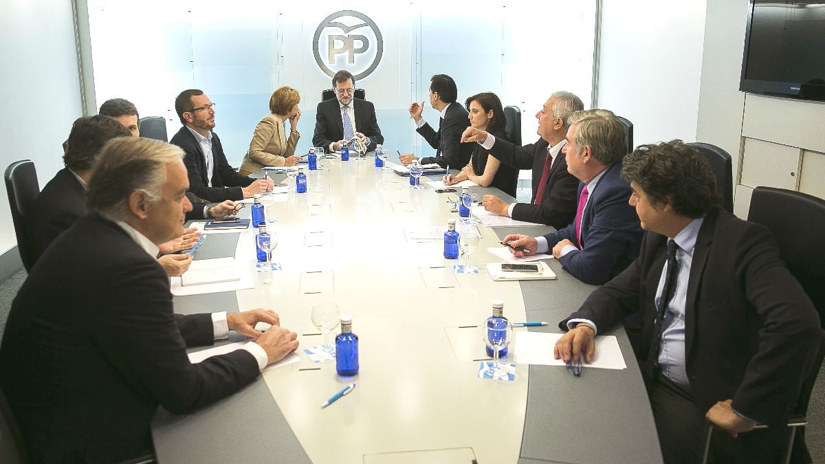 Comité de dirección del PP, presidido por Mariano Rajoy. (Foto: EFE)