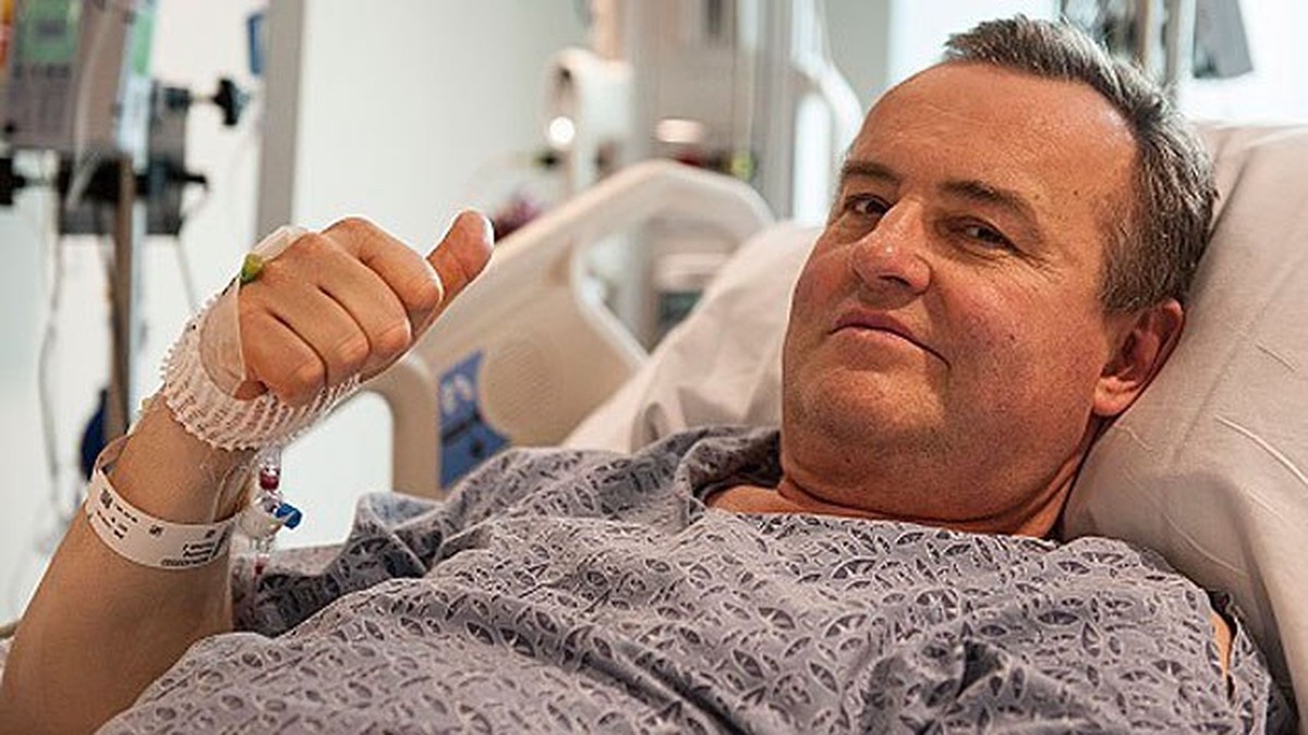 Thomas Manning se recupera favorablemente después de haberle practicado un transplante de pene. (Foto: Massachusetts General Hospital)