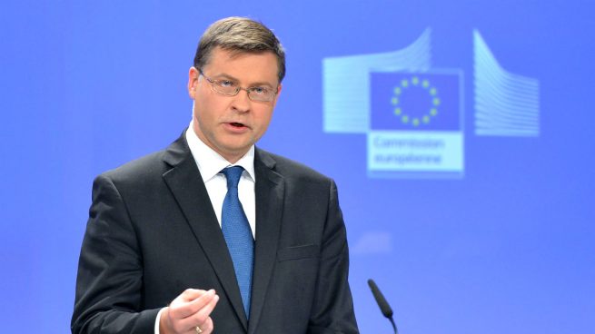 Da igual quien gobierne: Bruselas fija el programa económico del próximo Ejecutivo