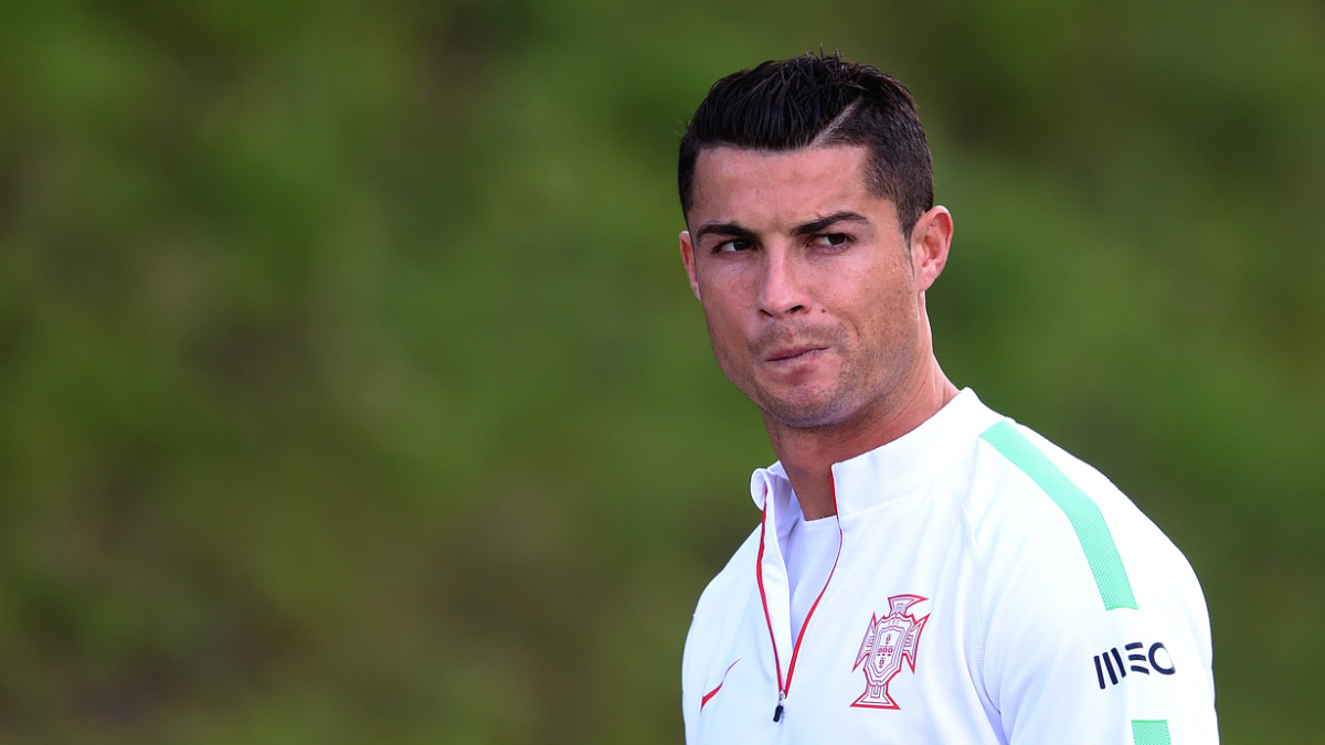 Cristiano Ronaldo, en un entrenamiento con Portugal. (AFP)